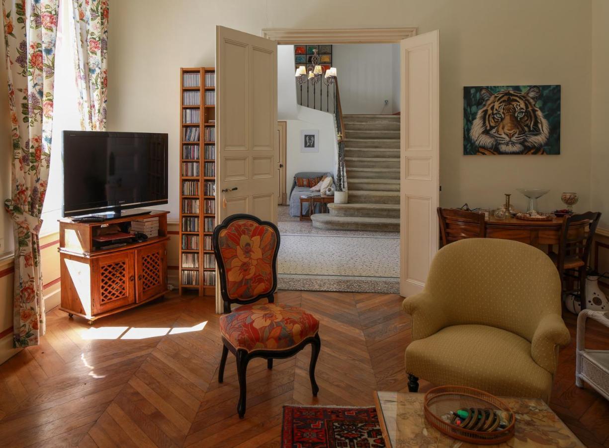 Le 37 Malaucene Bed & Breakfast Bagian luar foto