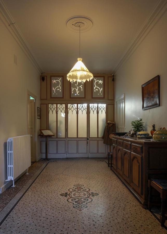 Le 37 Malaucene Bed & Breakfast Bagian luar foto